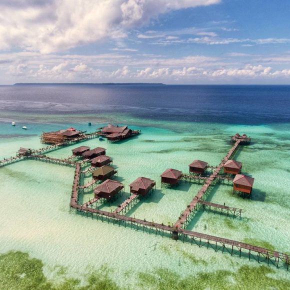 turisma-destinasi-derawan turisma-destinasi-derawan